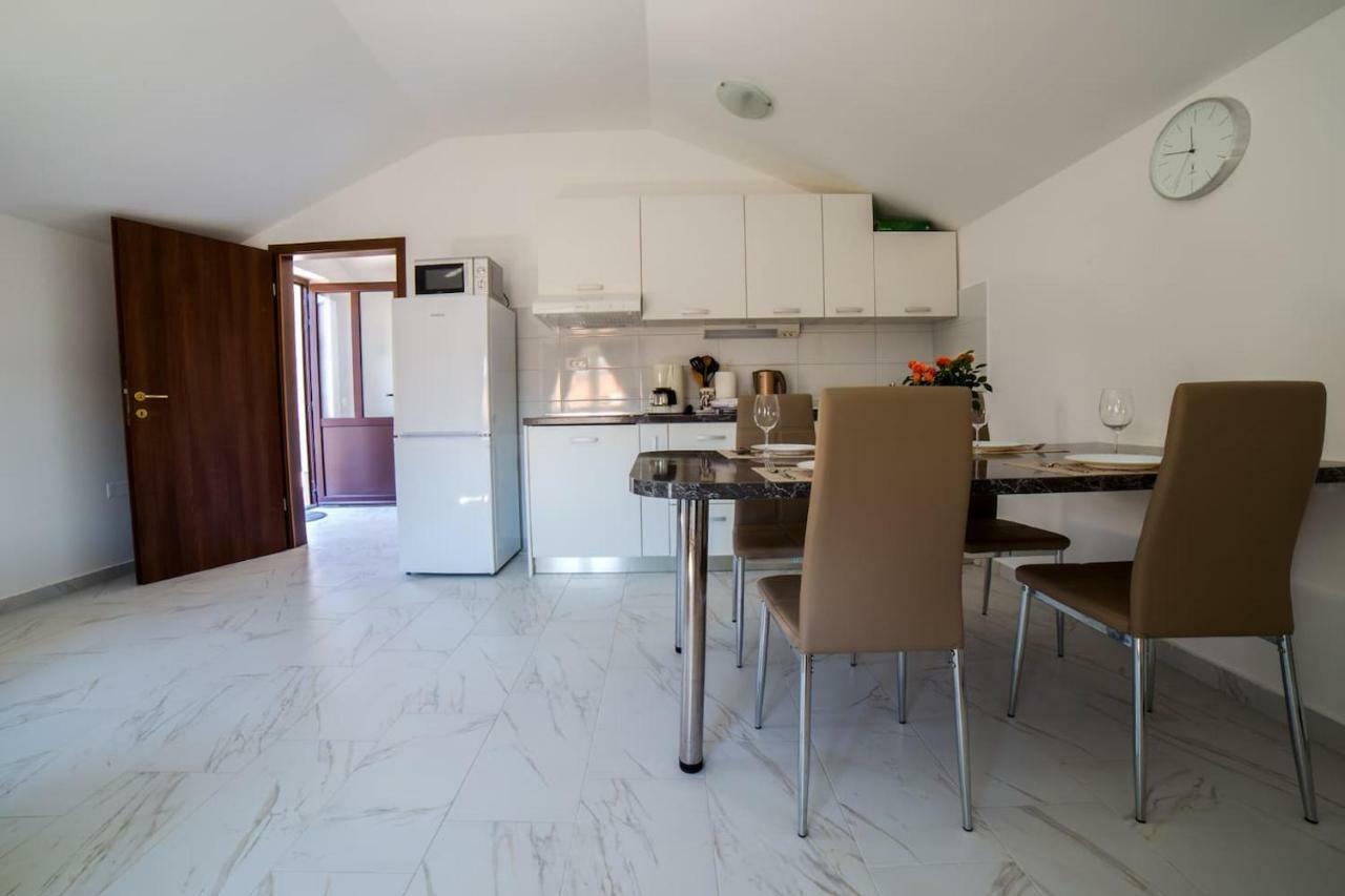 Apartment Podini Brseč Екстериор снимка