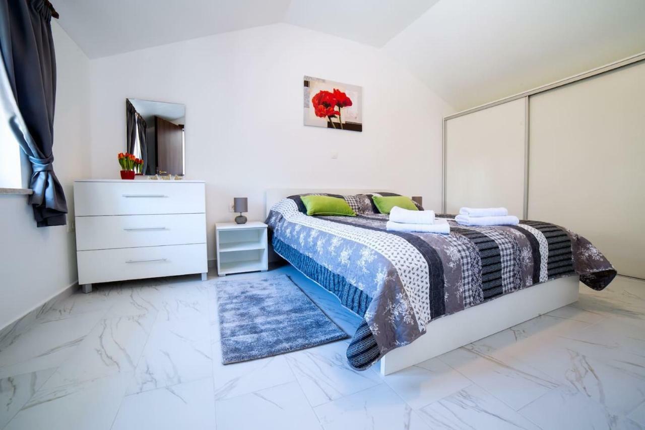 Apartment Podini Brseč Екстериор снимка