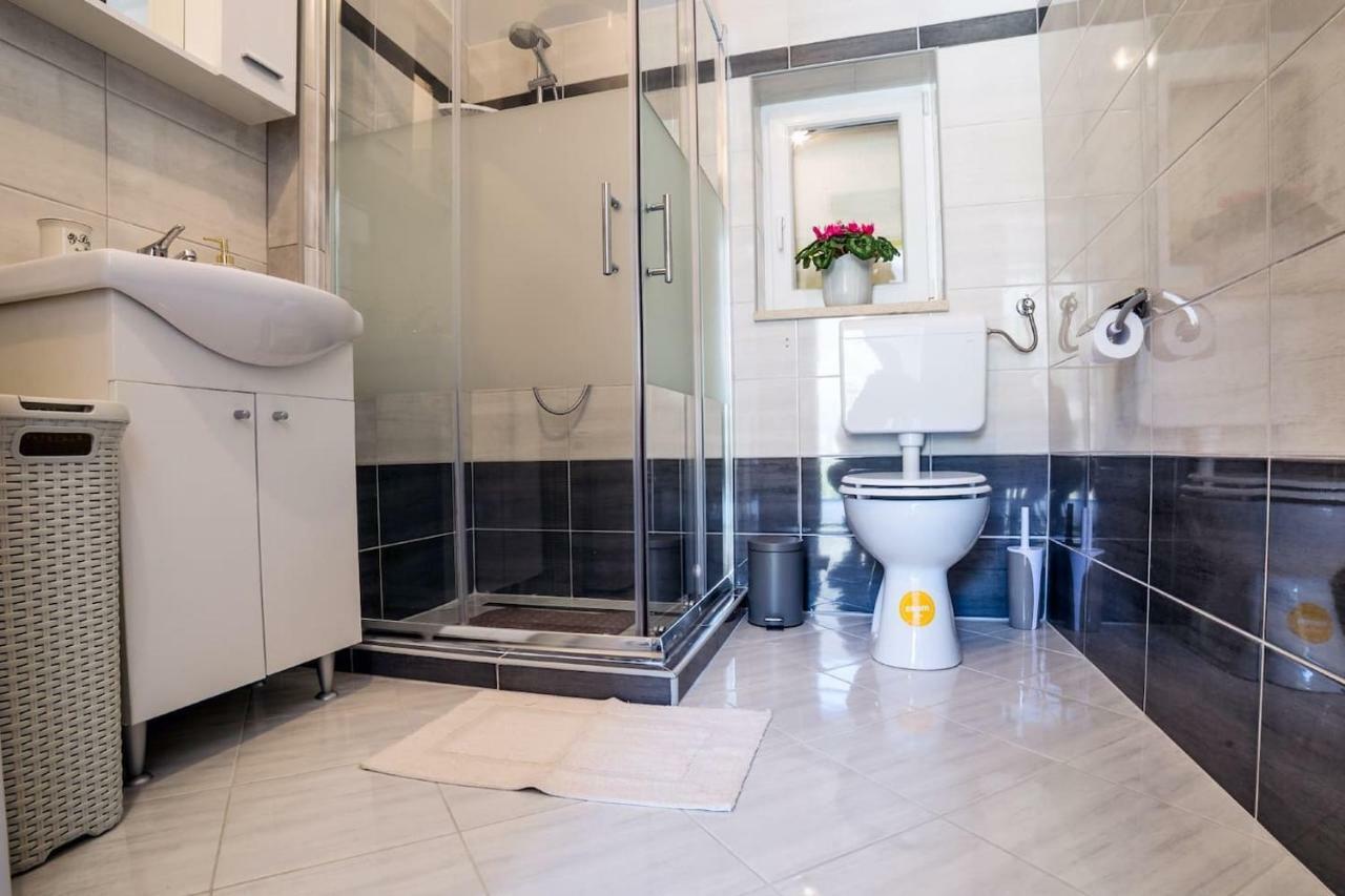Apartment Podini Brseč Екстериор снимка